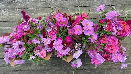 Jewel toned colour palette - flower bouquets